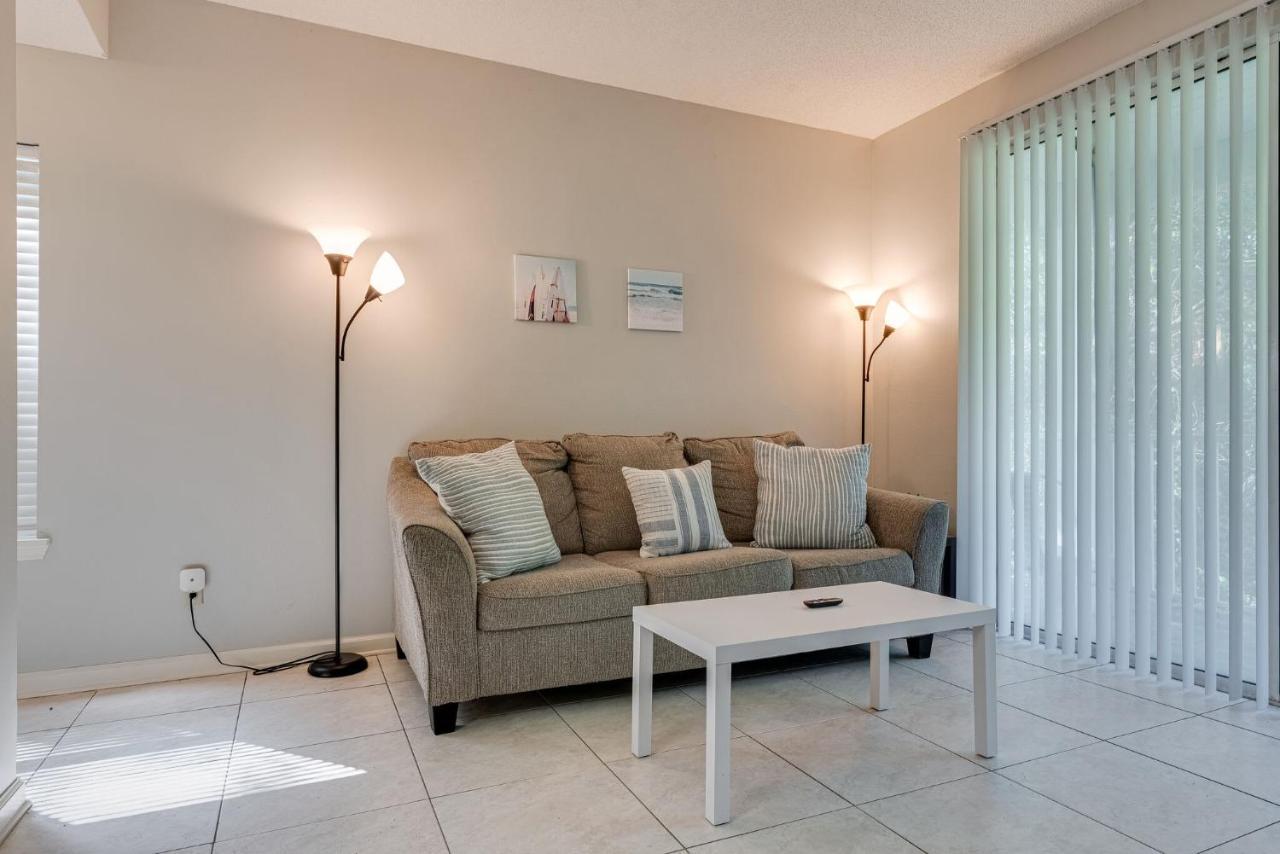 دستين Cozy 1Br Condo With Pool And Gym Centrally Located المظهر الخارجي الصورة